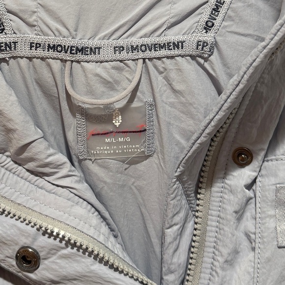 NWOT Free People Billie Boxy Lightweight Insulated Jacket M L Transitional Casua - Picture 3 of 13